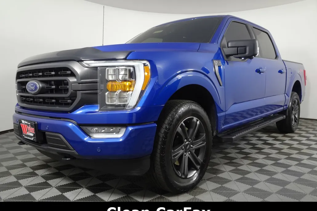 2023 Ford F-150 XLT photo 1