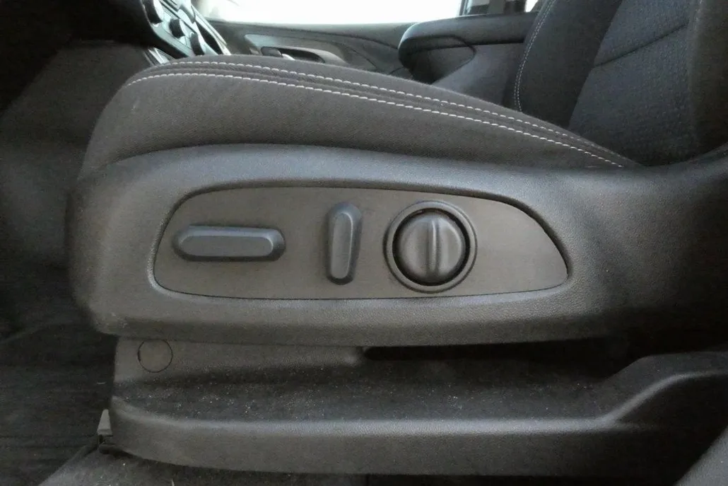2023 Gmc Terrain SLE photo 1