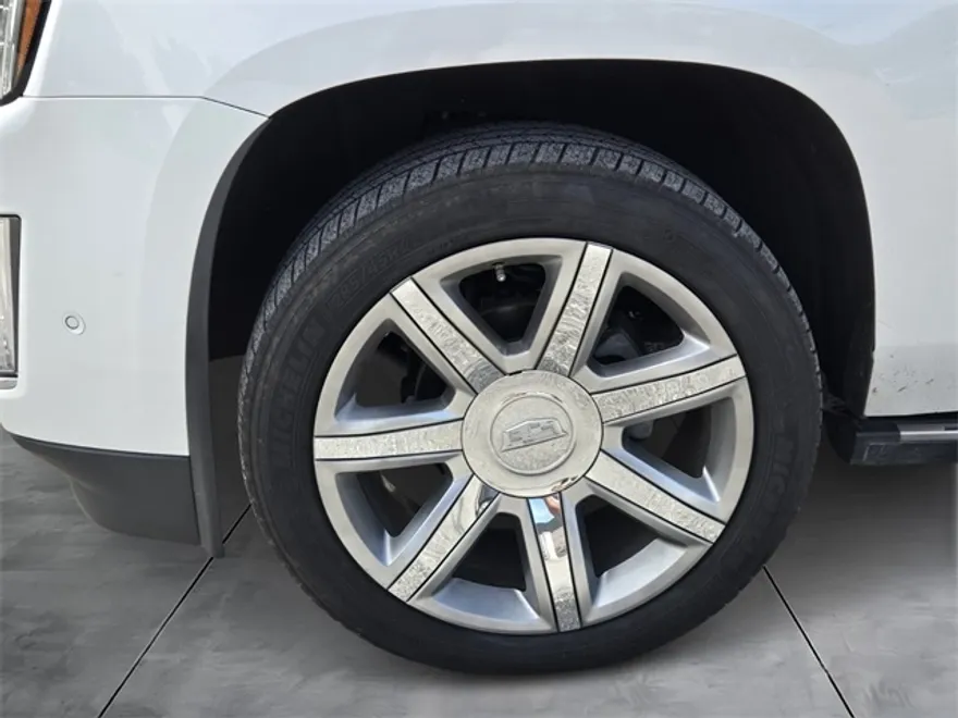 2018 Cadillac Escalade Premium Luxury photo 1