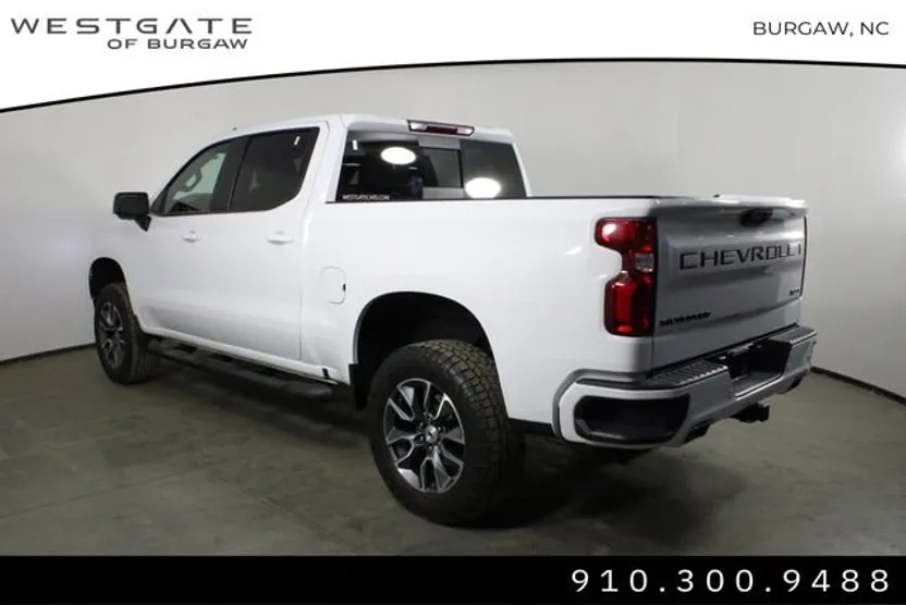 2022 Chevrolet Silverado 1500 RST photo 1