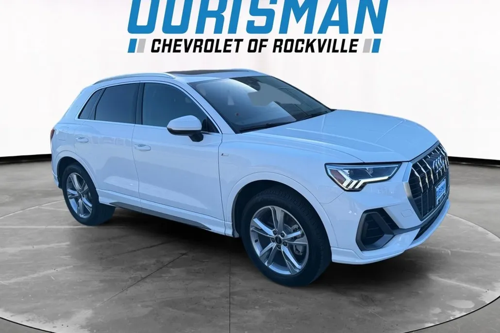 2024 Audi Q3 Premium S line photo 1