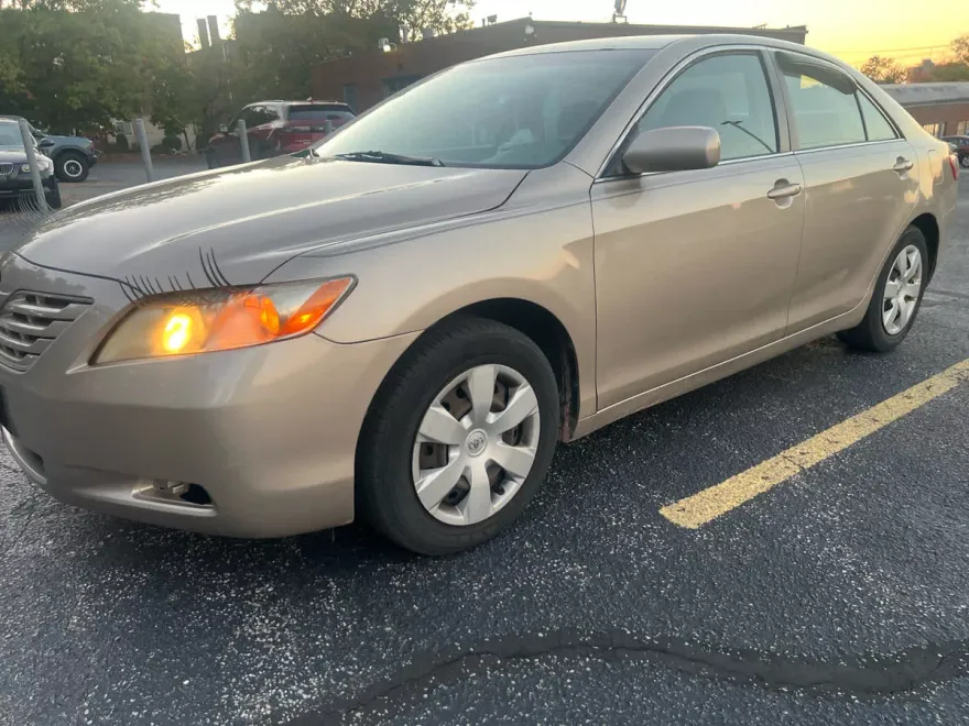 2009 Toyota Camry photo 1