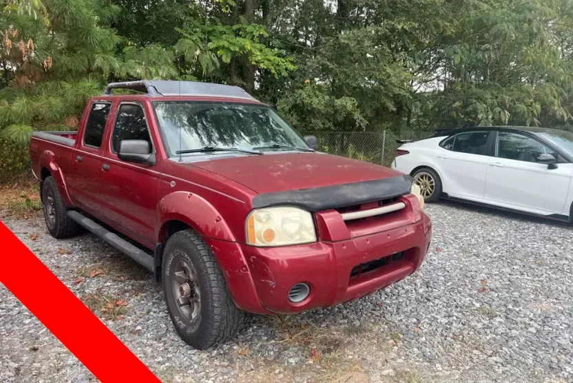 2004 Nissan Frontier XE photo 1