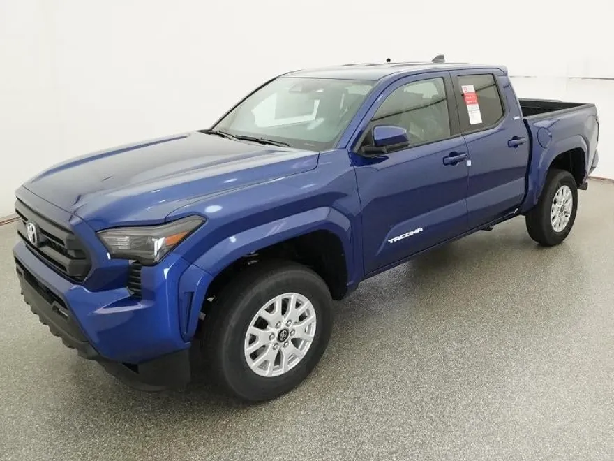 2025 Toyota Tacoma SR5 photo 1