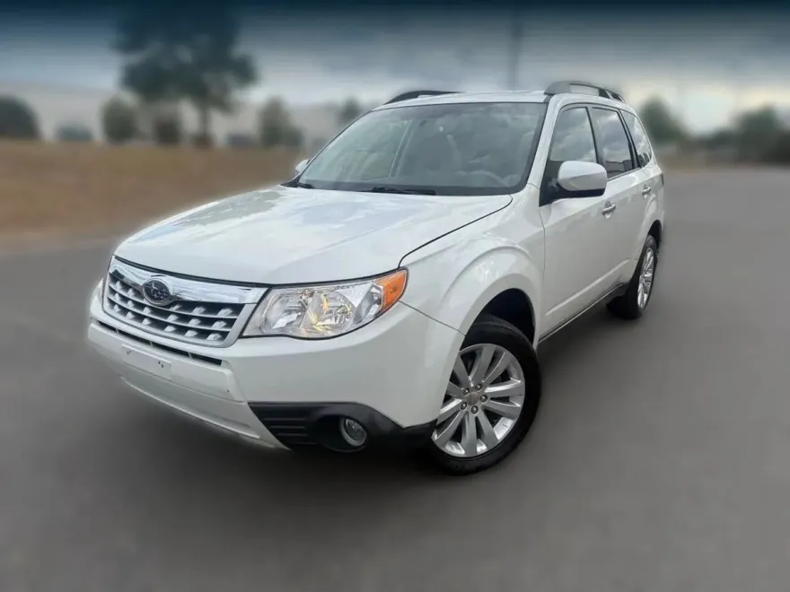 2012 Subaru Forester 2.5X Limited Sport photo 1