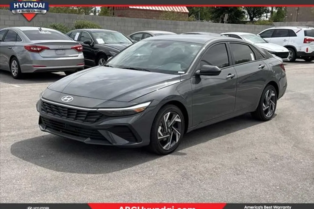 2025 Hyundai Elantra Hybrid SEL Sport photo 1