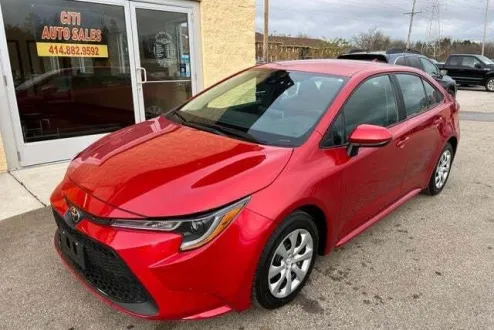 2021 Toyota Corolla LE photo 2