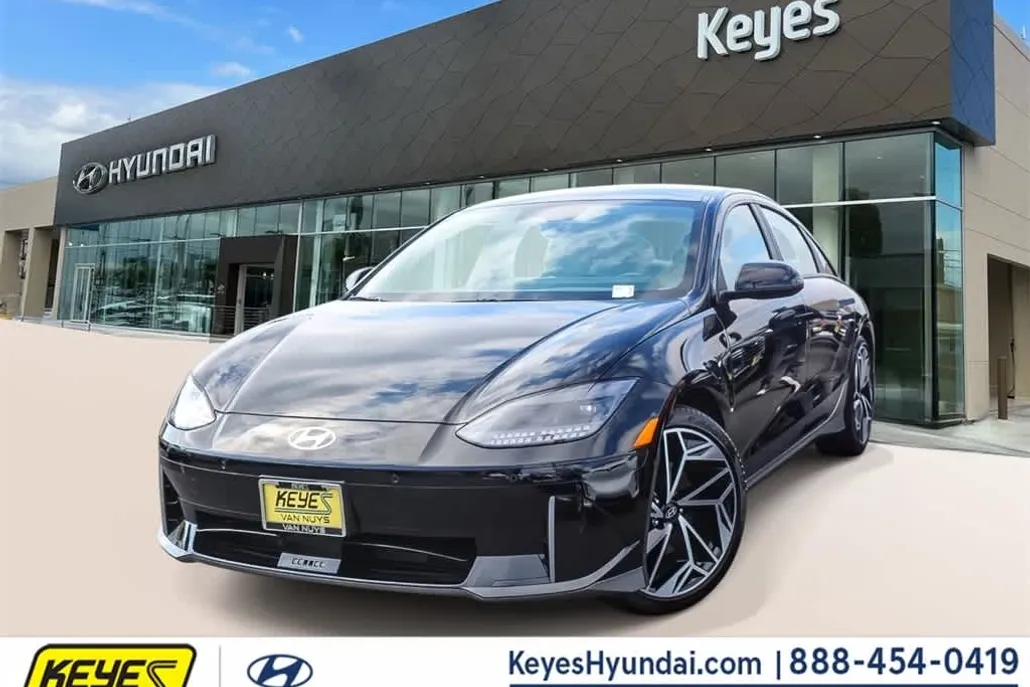 2023 Hyundai Ioniq 6 SEL photo 1