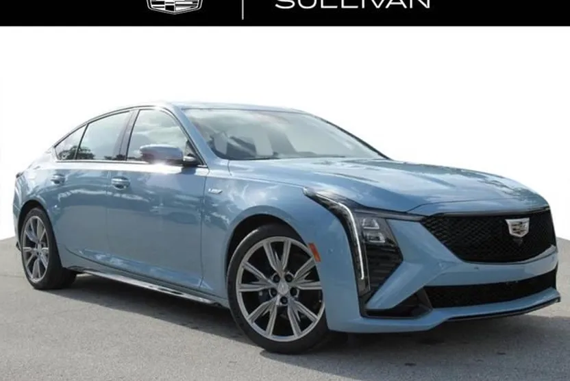 2026 Cadillac CT5 V photo 1