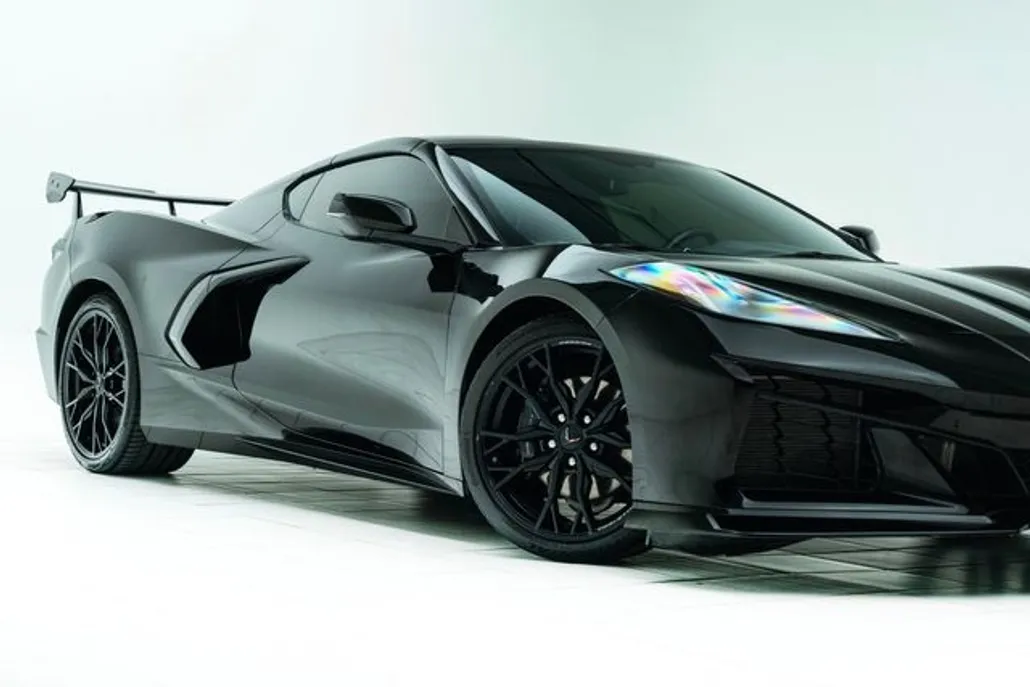 2023 Chevrolet Corvette Stingray Z06 photo 1