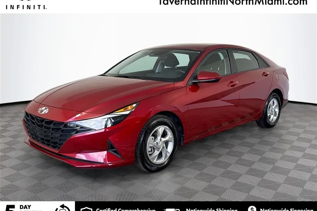2023 Hyundai Elantra SE photo 1