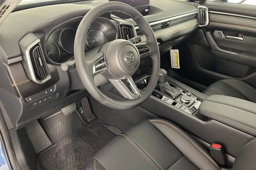 2025 Mazda CX-50 Premium photo 1