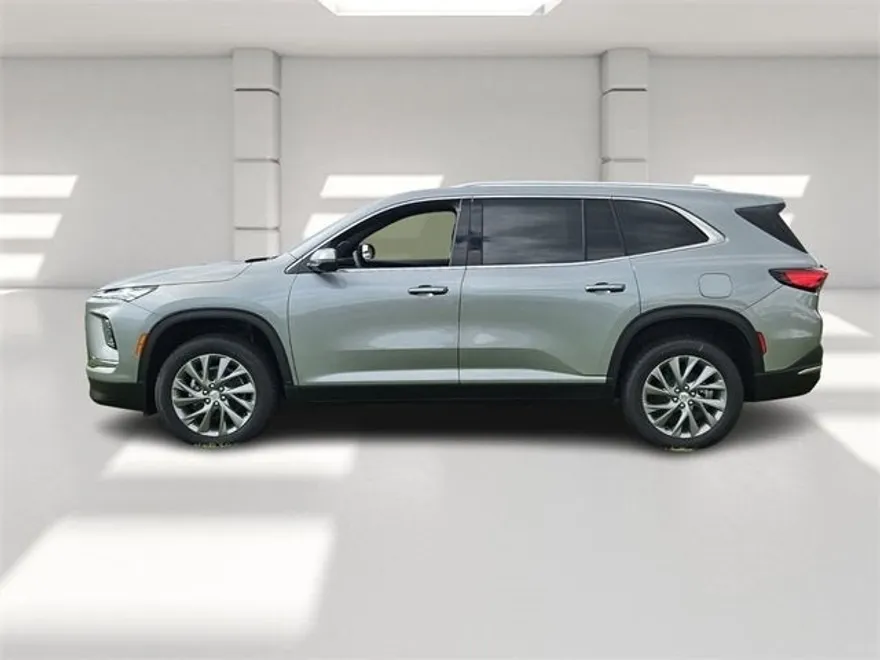 2025 Buick Enclave Preferred photo 1