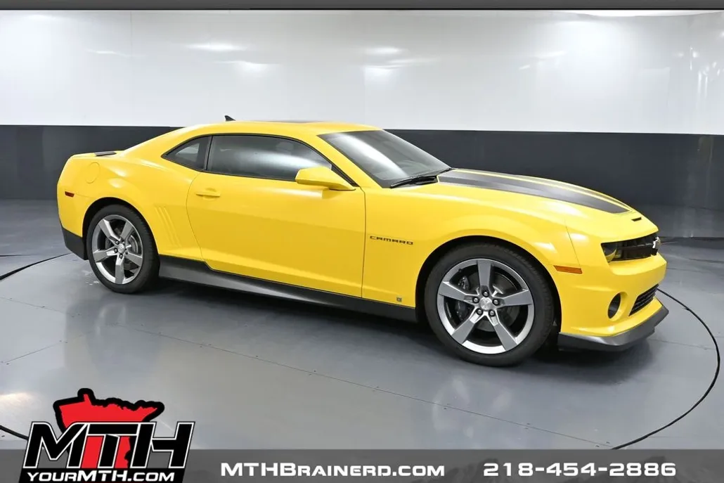 2010 Chevrolet Camaro 2SS RS photo 1