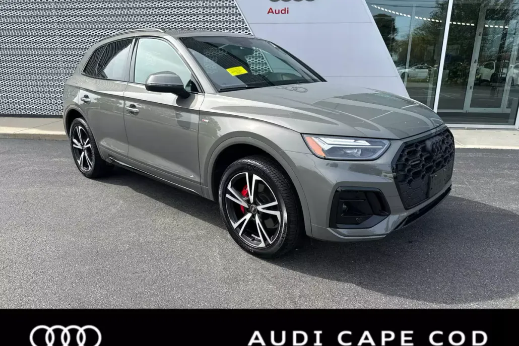 2025 Audi Q5 S line Premium Plus photo 1