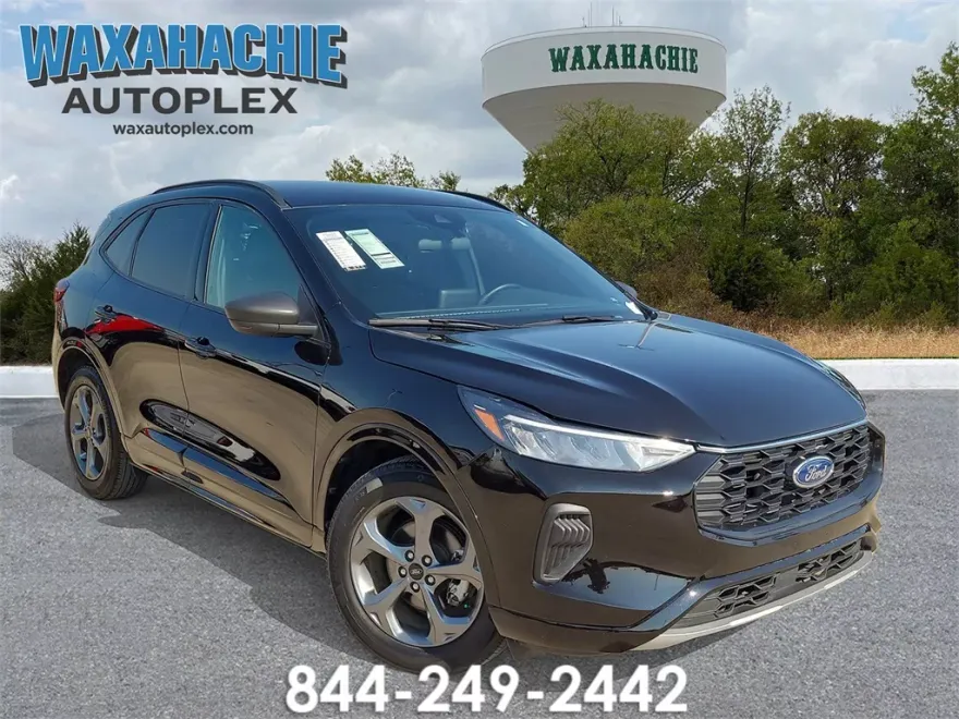 2024 Ford Escape ST-Line photo 1