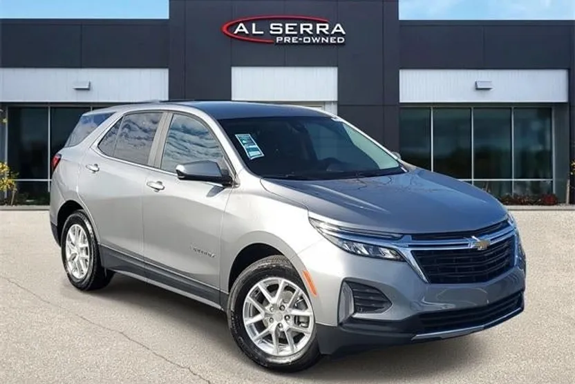 2024 Chevrolet Equinox LT photo 1