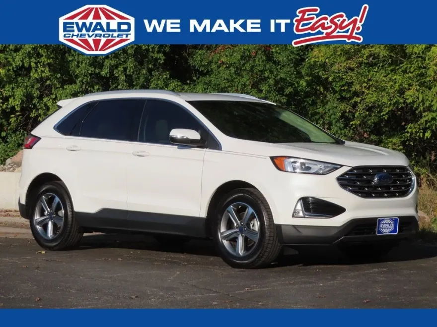 2020 Ford Edge SEL photo 1