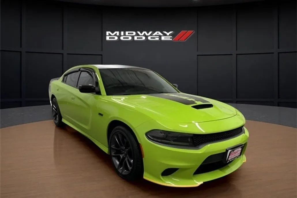 2023 Dodge Charger R/T photo 1