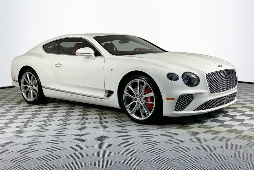 2022 Bentley Continental GT V8 photo 1