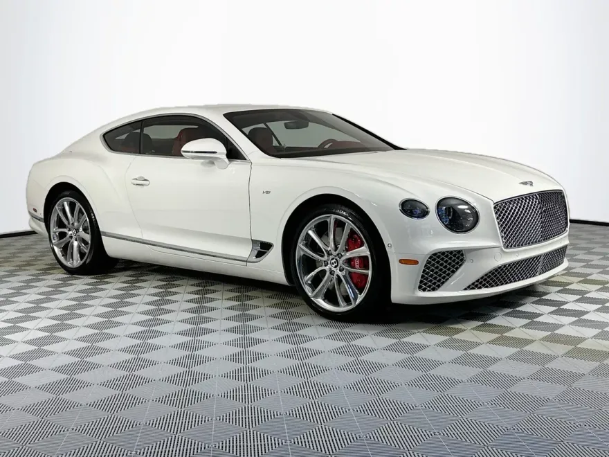2022 Bentley Continental GT V8 photo 1