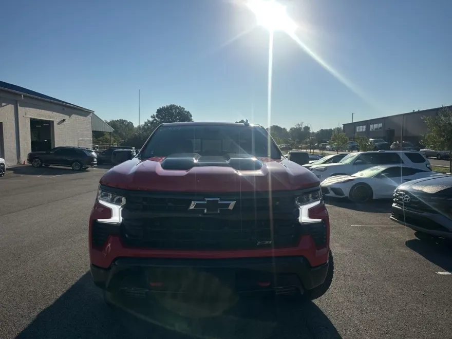 2023 Chevrolet Silverado 1500 LT Trail Boss photo 1