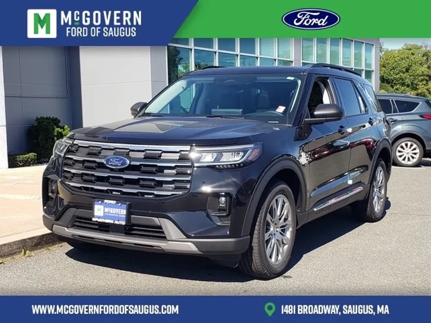 2025 Ford Explorer photo 1