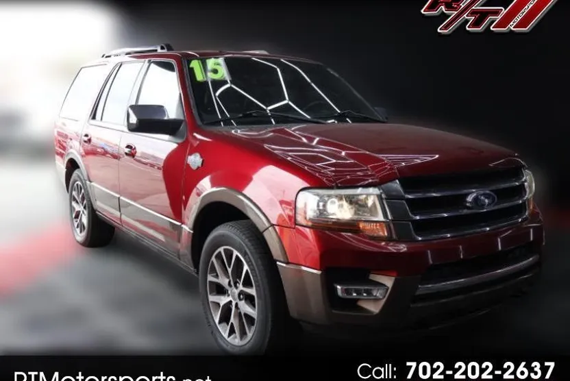 2015 Ford Expedition XLT photo 1