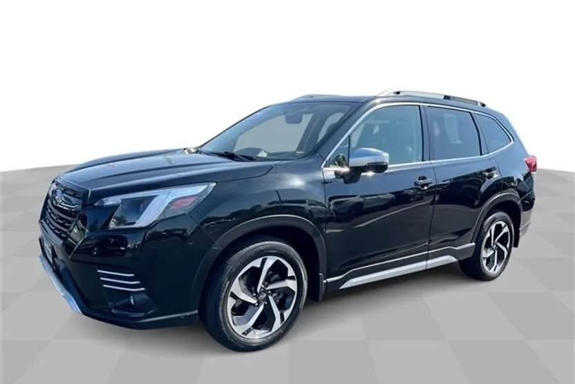 2022 Subaru Forester Touring photo 1