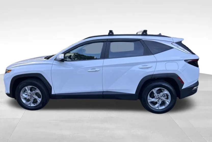 2022 Hyundai Tucson SEL photo 1