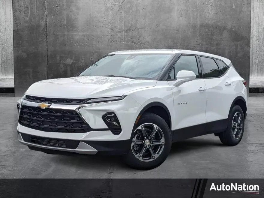 2025 Chevrolet Blazer 2LT photo 1