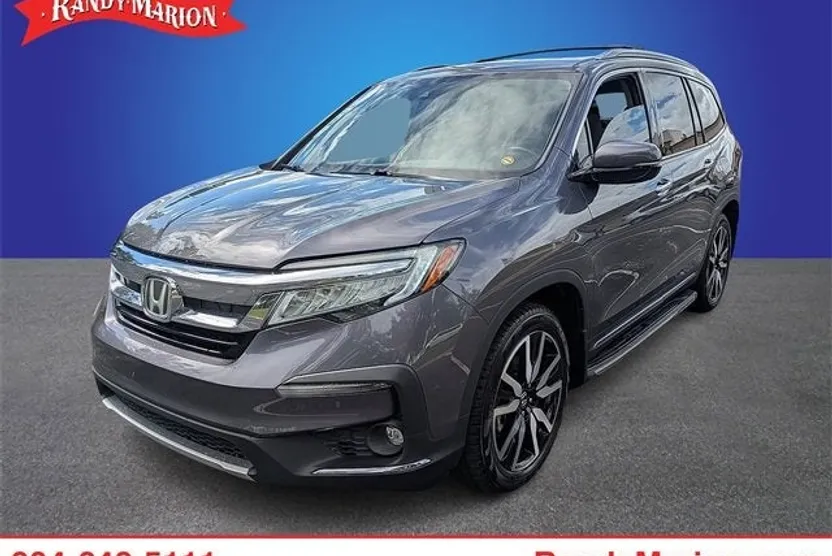2019 Honda Pilot Touring photo 1