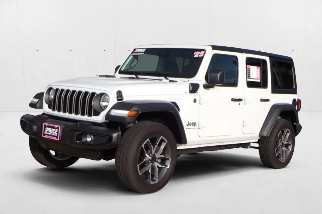 2025 Jeep Wrangler 4xe Sport S photo 1