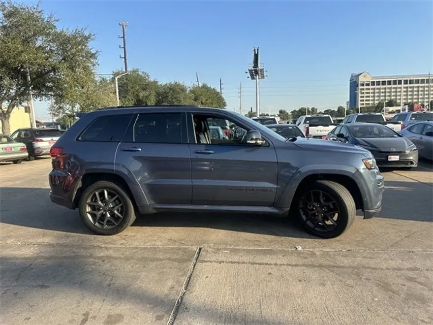 2020 Jeep Grand Cherokee Limited photo 1
