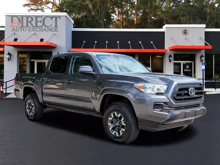 2021 Toyota Tacoma SR5 Double Cab photo 1