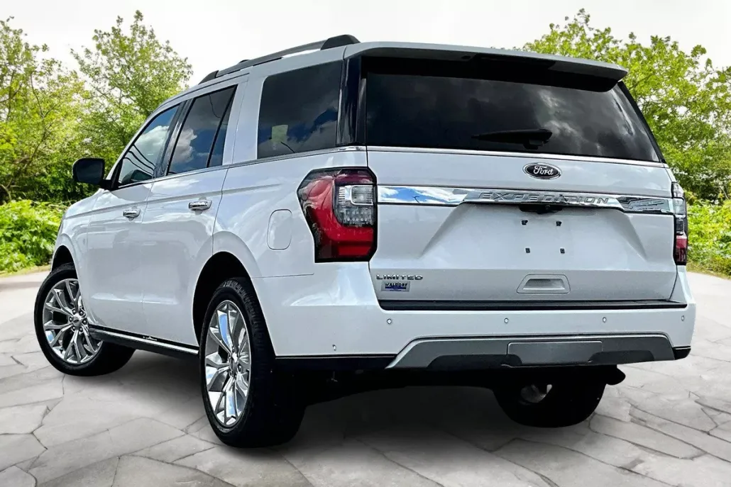 2019 Ford Expedition Limited photo 1