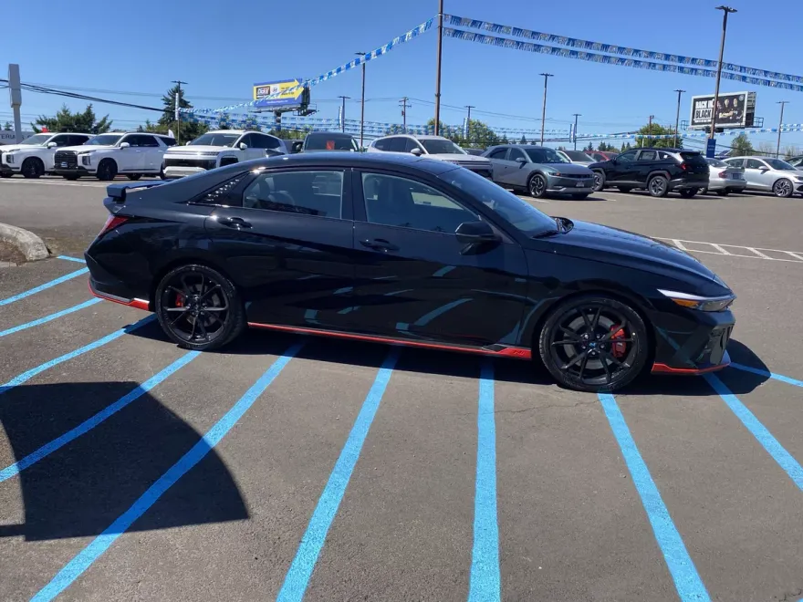 2025 Hyundai Elantra N photo 1