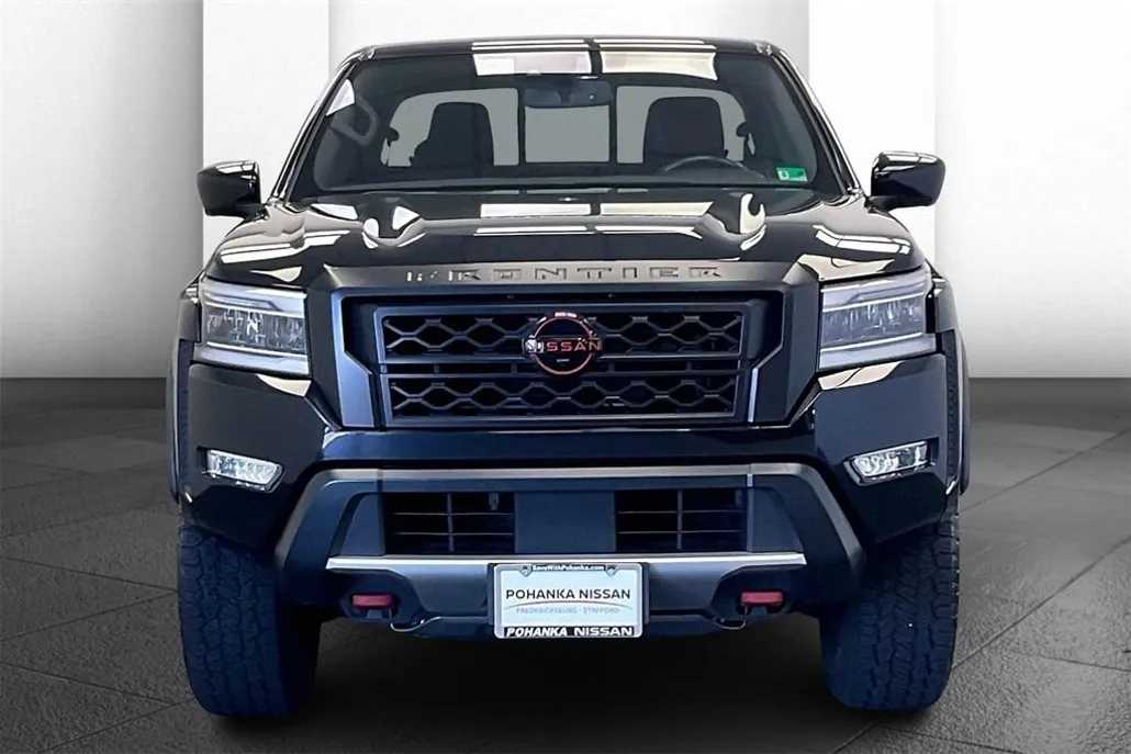 2022 Nissan Frontier PRO-4X photo 1