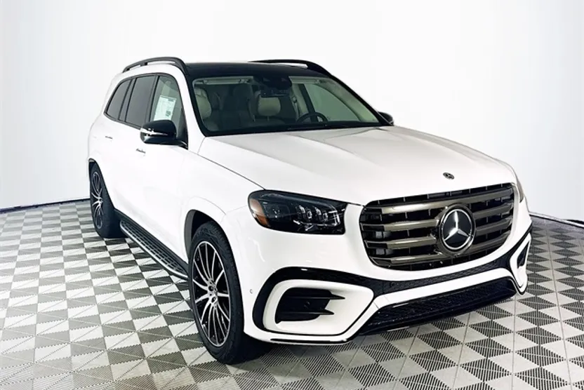 2026 Mercedes Benz GLS 450 4MATIC photo 1