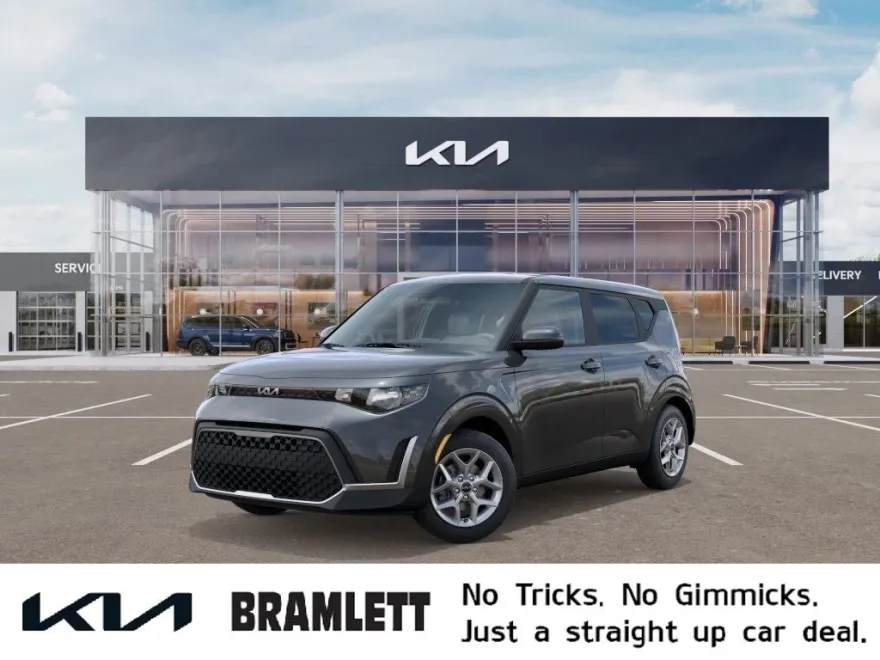2025 Kia Soul LX photo 1