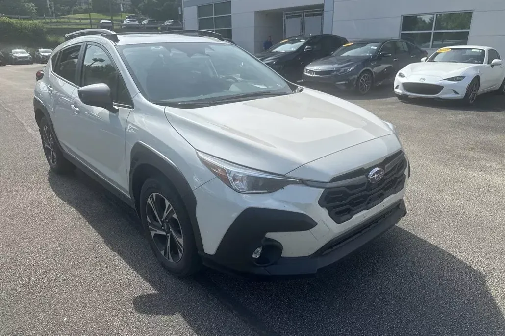 2024 Subaru Crosstrek Premium photo 1