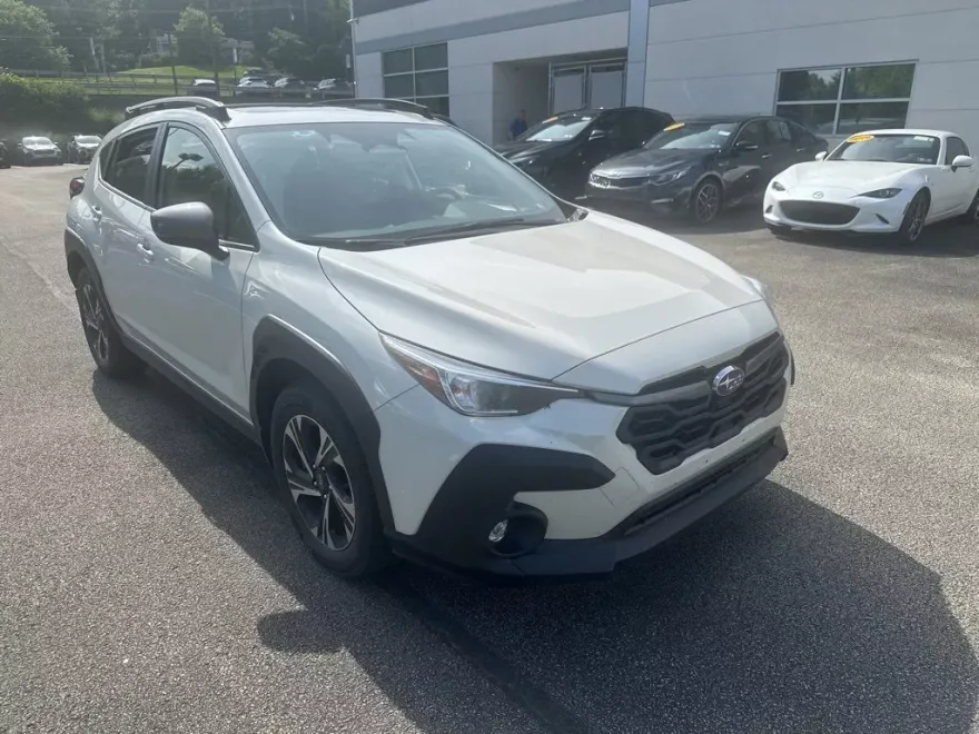 2024 Subaru Crosstrek Premium photo 1