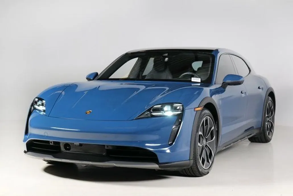 2022 Porsche Taycan Cross Turismo 4 photo 1