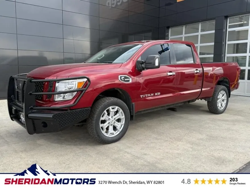 2019 Nissan Titan SV photo 1
