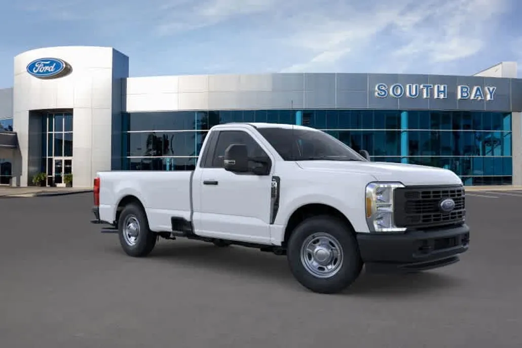 2023 Ford F-250 XL photo 1