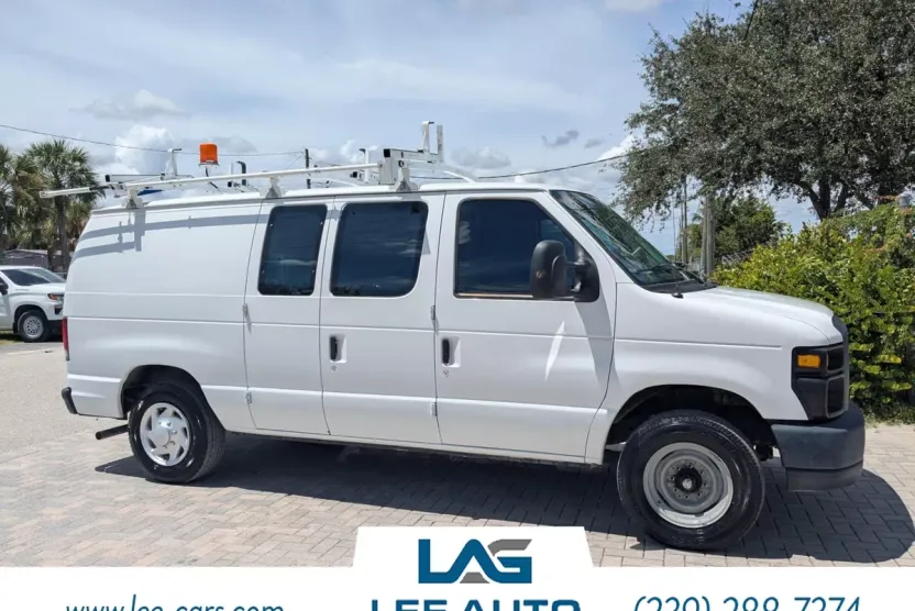 2014 Ford E-150 photo 1
