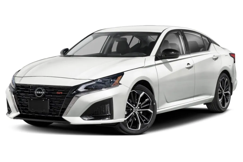 2025 Nissan Altima 2.5 SR photo 1