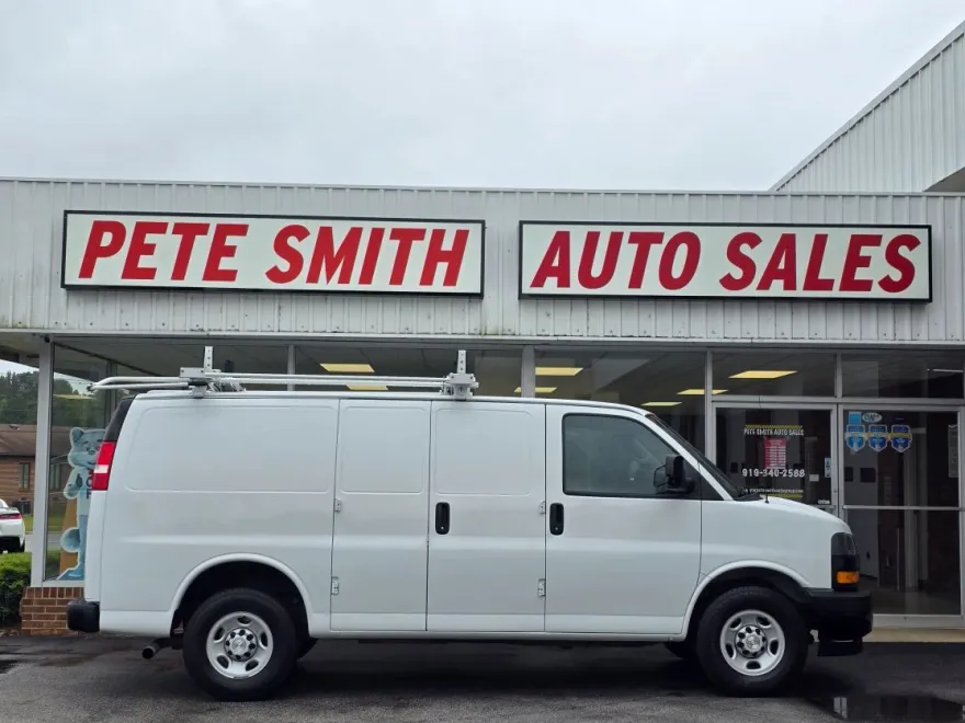 2020 Chevrolet Express 2500 Cargo photo 1