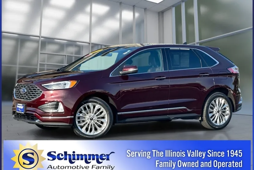 2022 Ford Edge Titanium photo 1