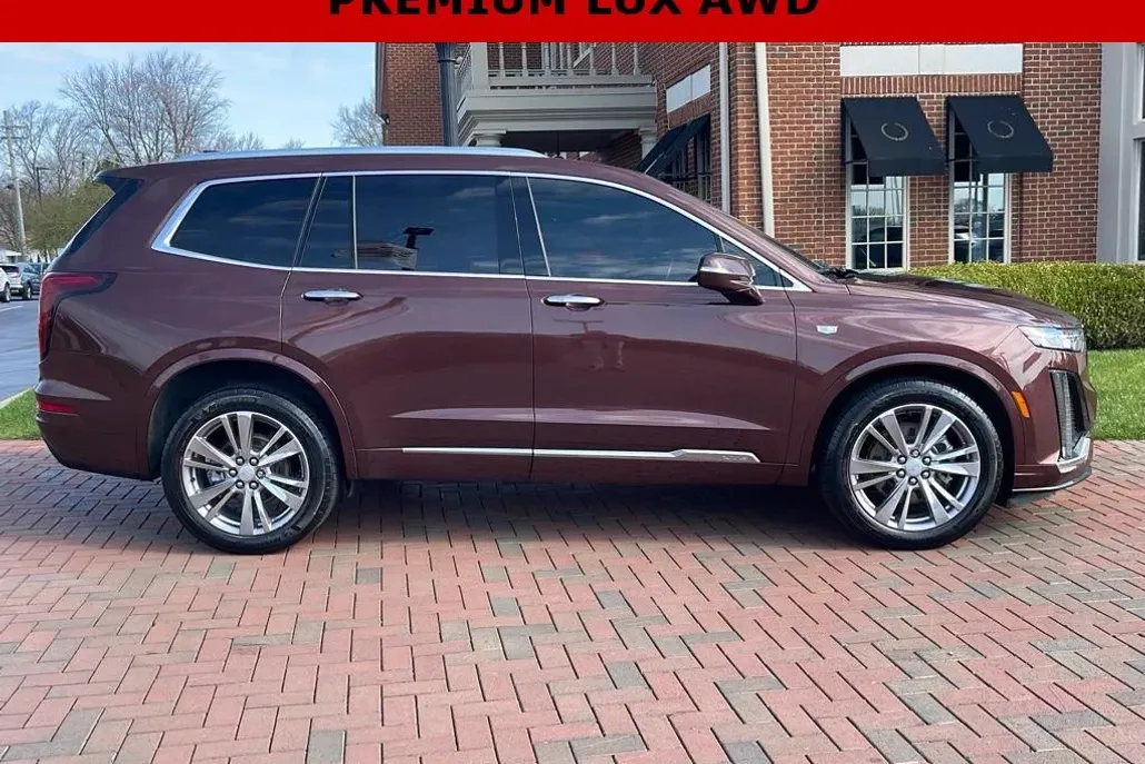 2023 Cadillac XT6 Premium Luxury photo 1
